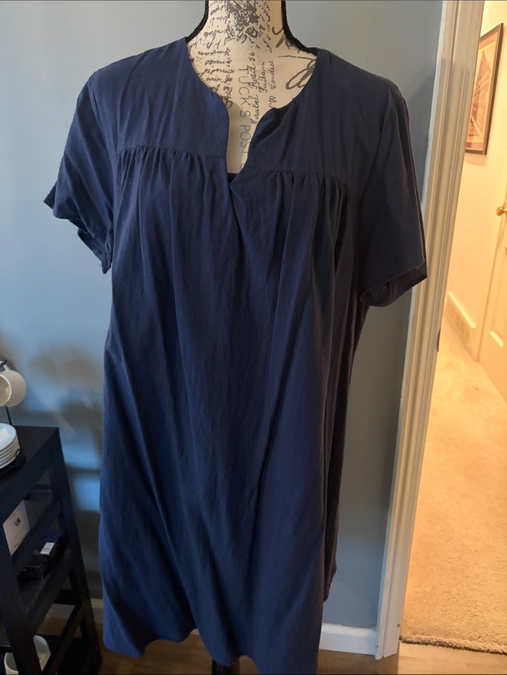 Women's Navy Short-Sleeve Split-Neck Tunic 2XL, worn once